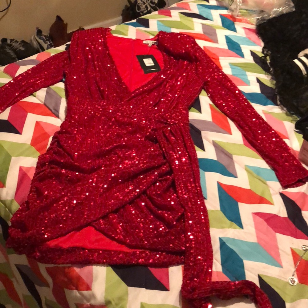 Red sequins dress
